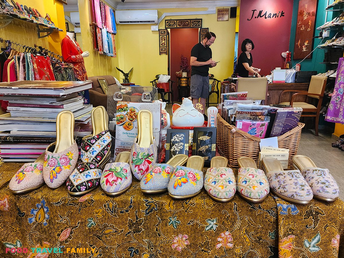 Nyonya Beaded Slippers
